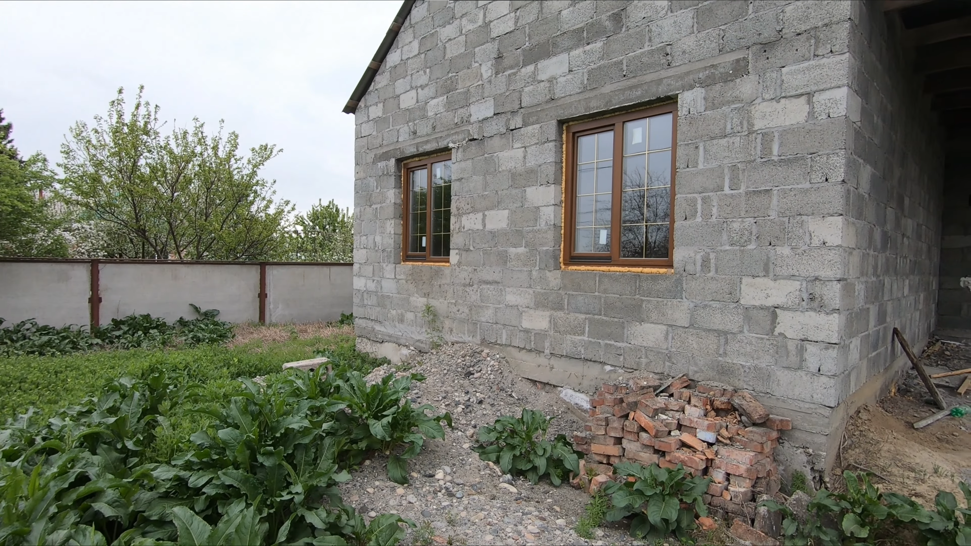 https://vladimir.delaem-okna.ru/storage/app/uploads/public/63f/313/593/63f3135935d77980764752.png