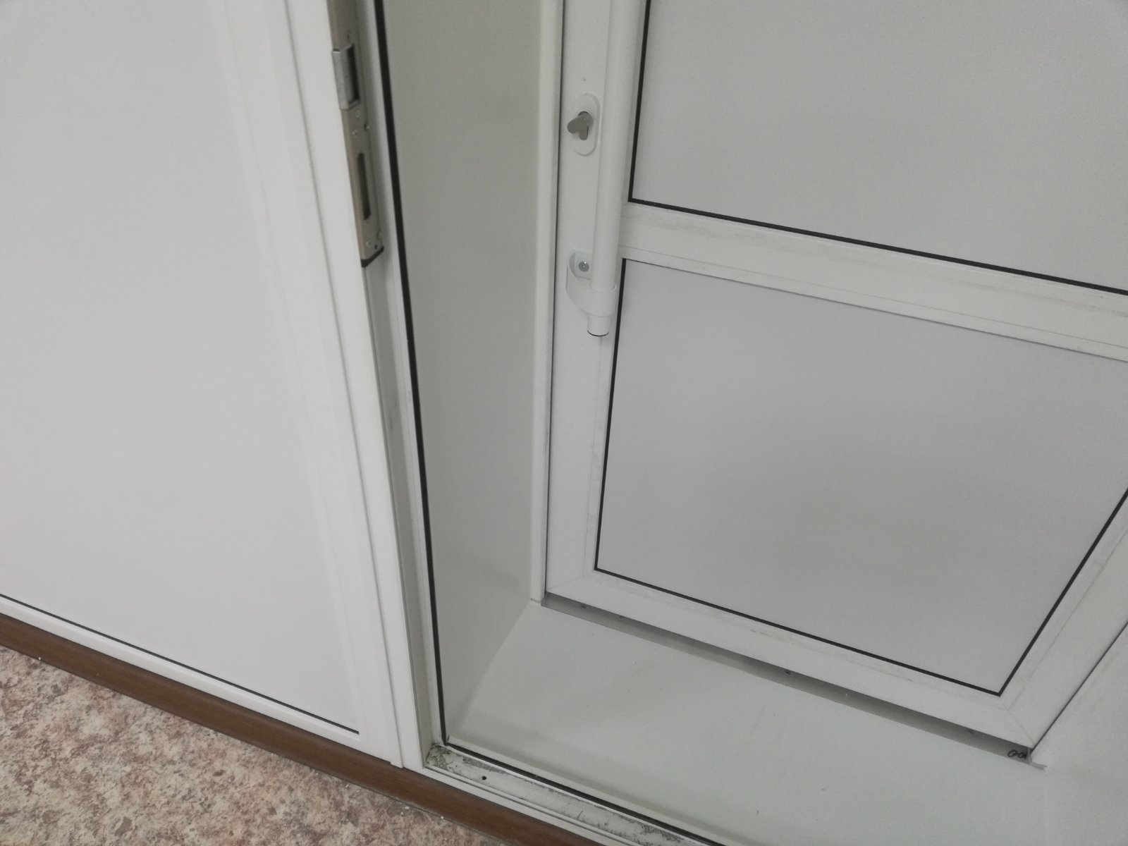 https://vladimir.delaem-okna.ru/storage/app/uploads/public/63f/486/32e/63f48632e5eac214401767.jpg
